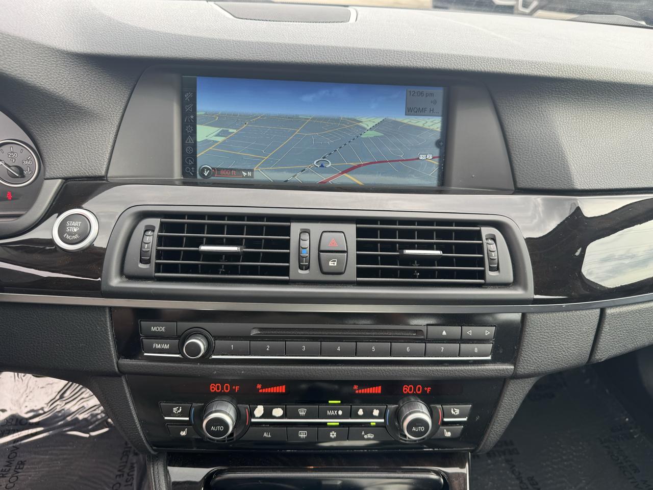 BMW 5-Series 535xi 2011