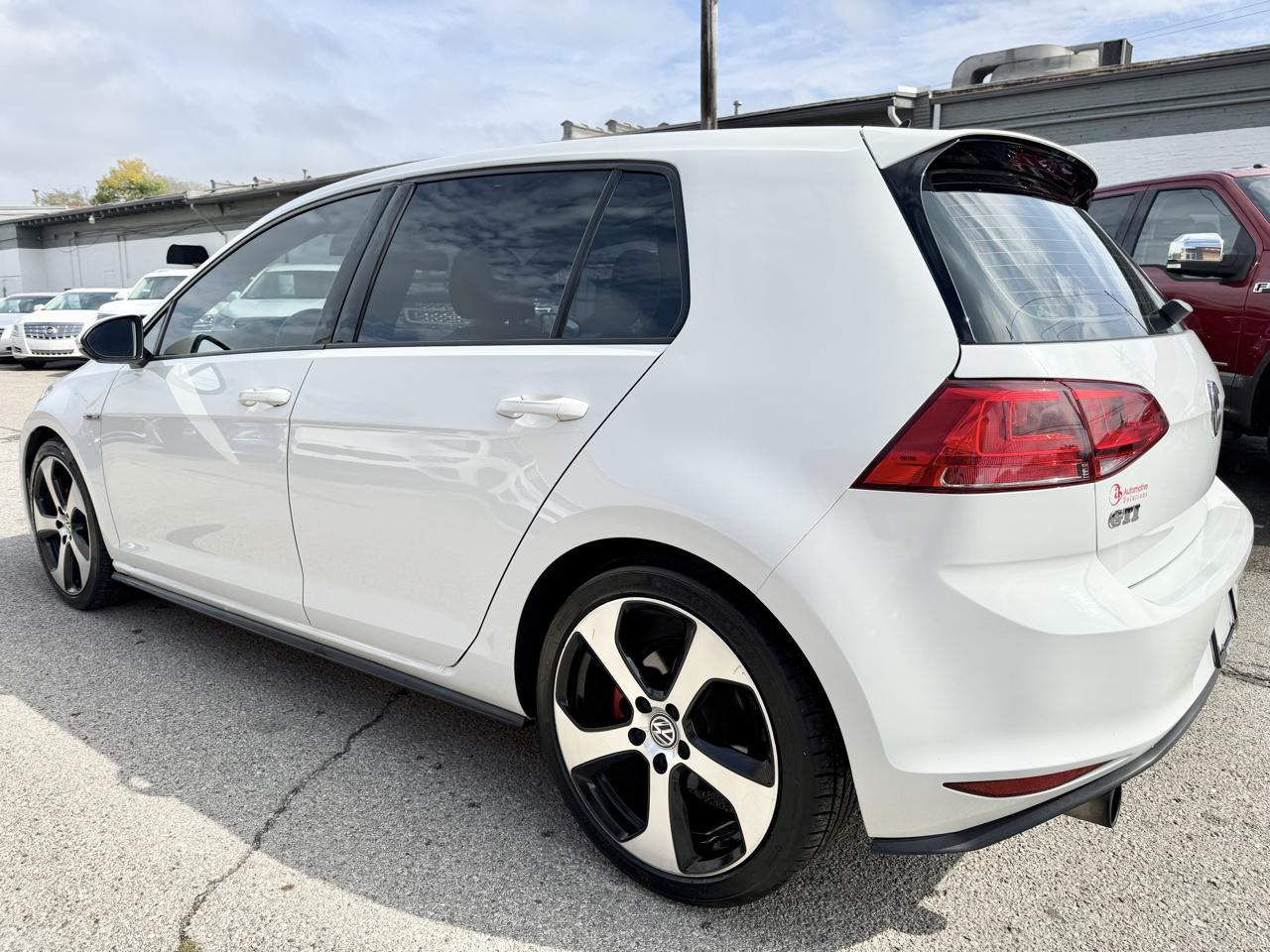 Volkswagen GTI S 6A 4-Door 2015