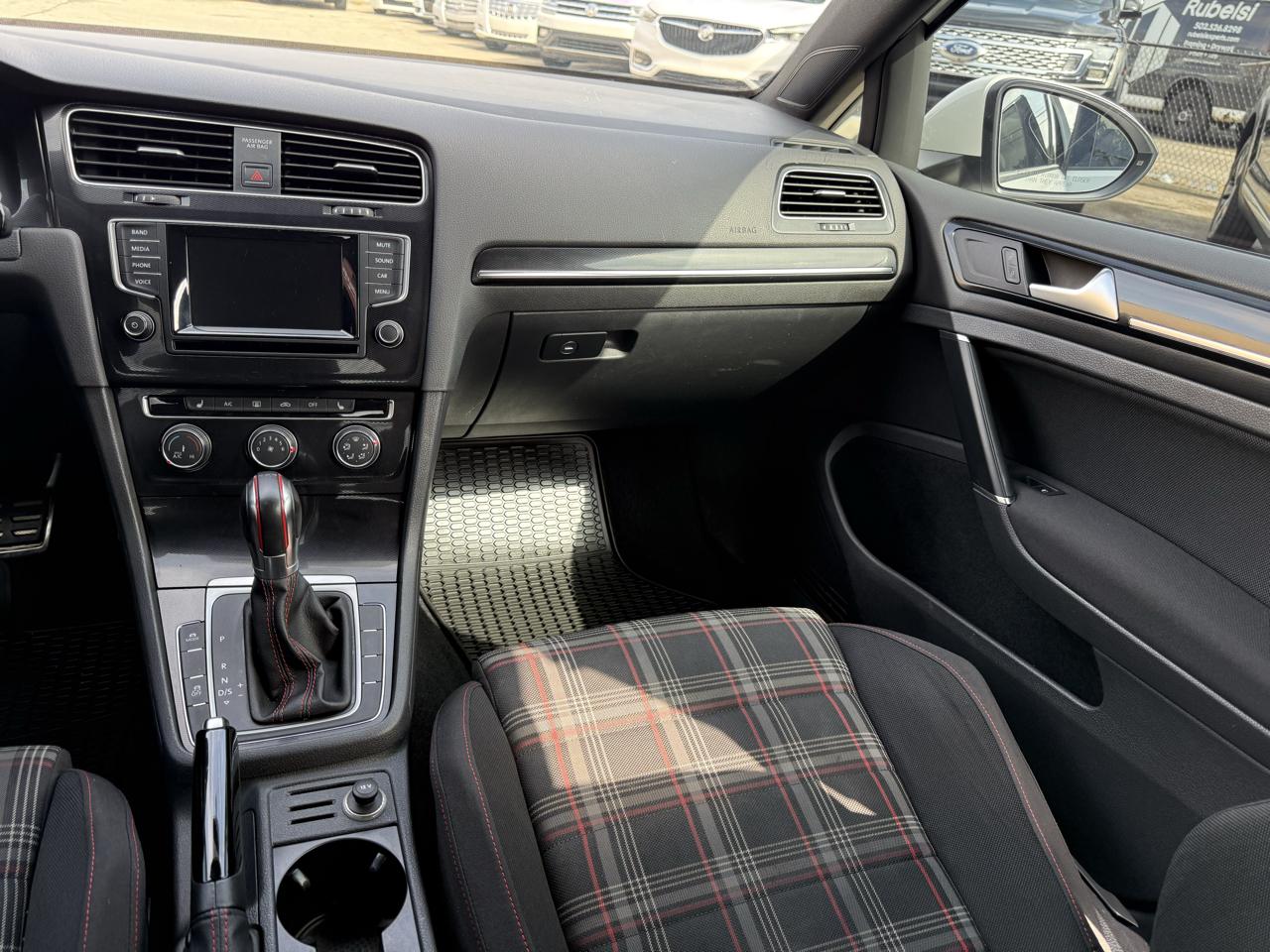 Volkswagen GTI S 6A 4-Door 2015