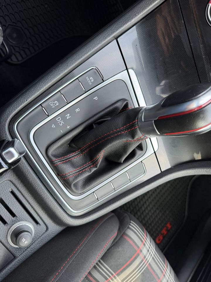 Volkswagen GTI S 6A 4-Door 2015