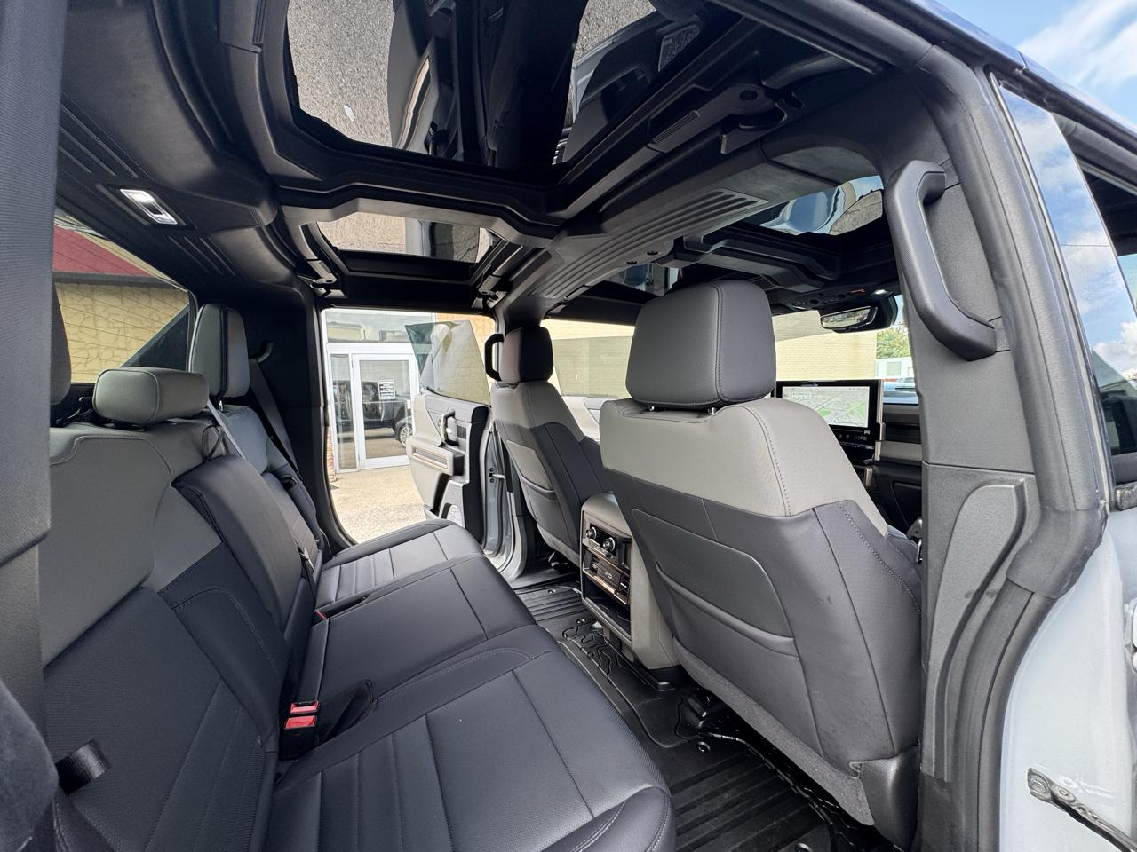 GMC HUMMER EV 2X 2025