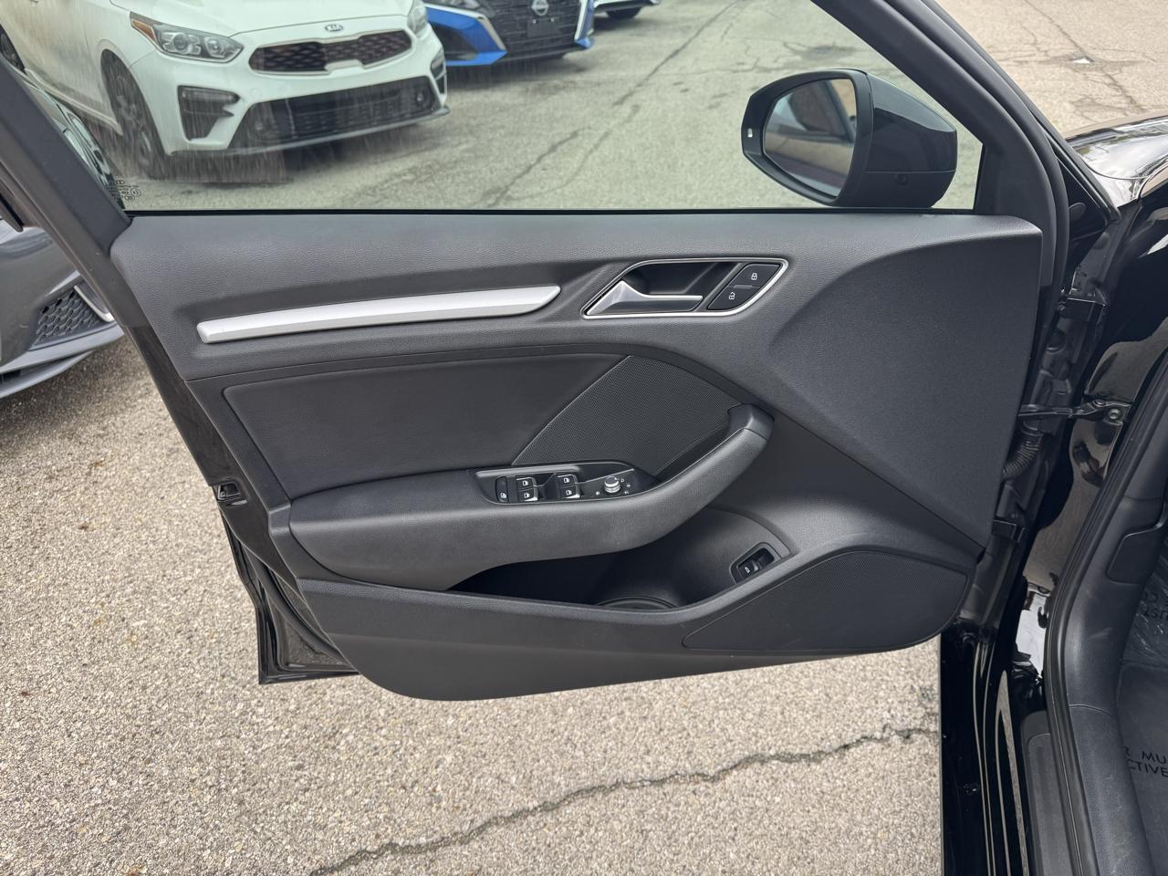Audi A3 1.8T Premium FWD S tronic 2016