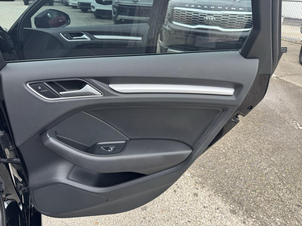 Audi A3 1.8T Premium FWD S tronic 2016