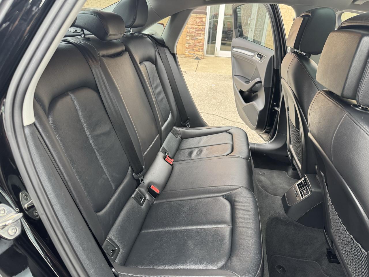 Audi A3 1.8T Premium FWD S tronic 2016