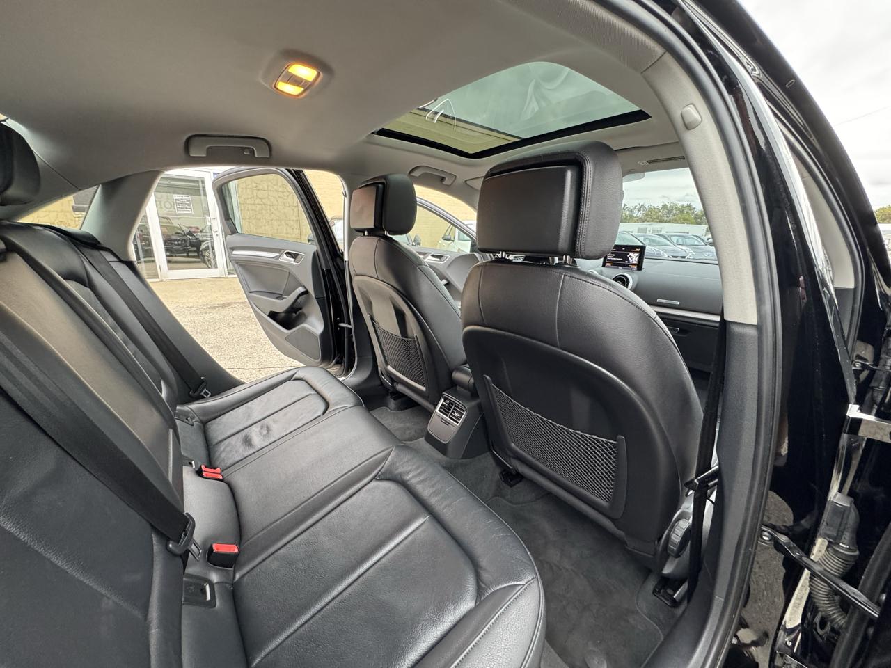 Audi A3 1.8T Premium FWD S tronic 2016