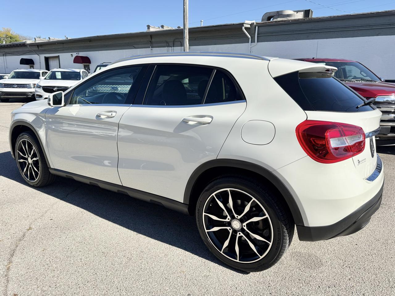 Mercedes-Benz GLA-Class GLA250 2017