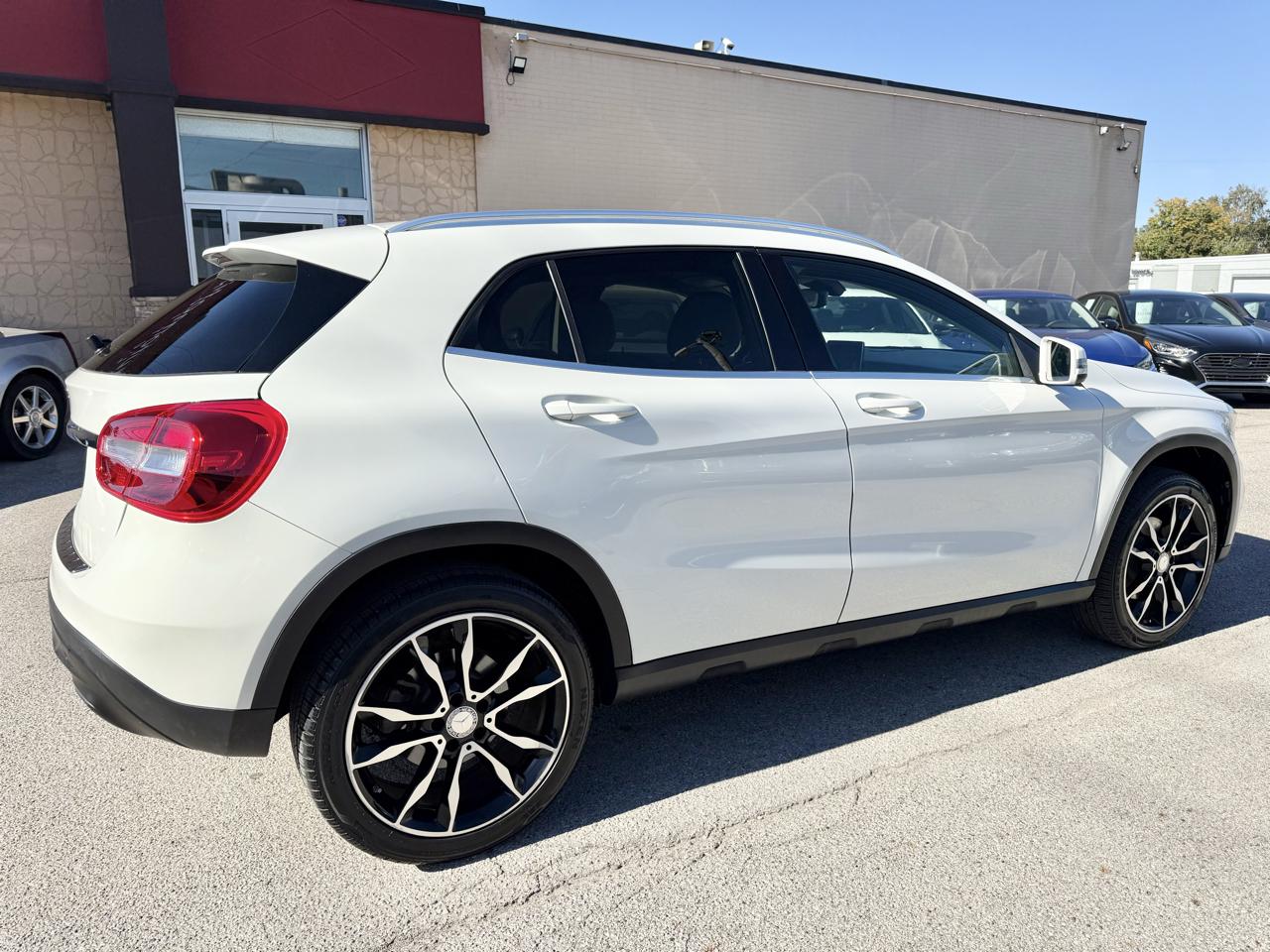 Mercedes-Benz GLA-Class GLA250 2017