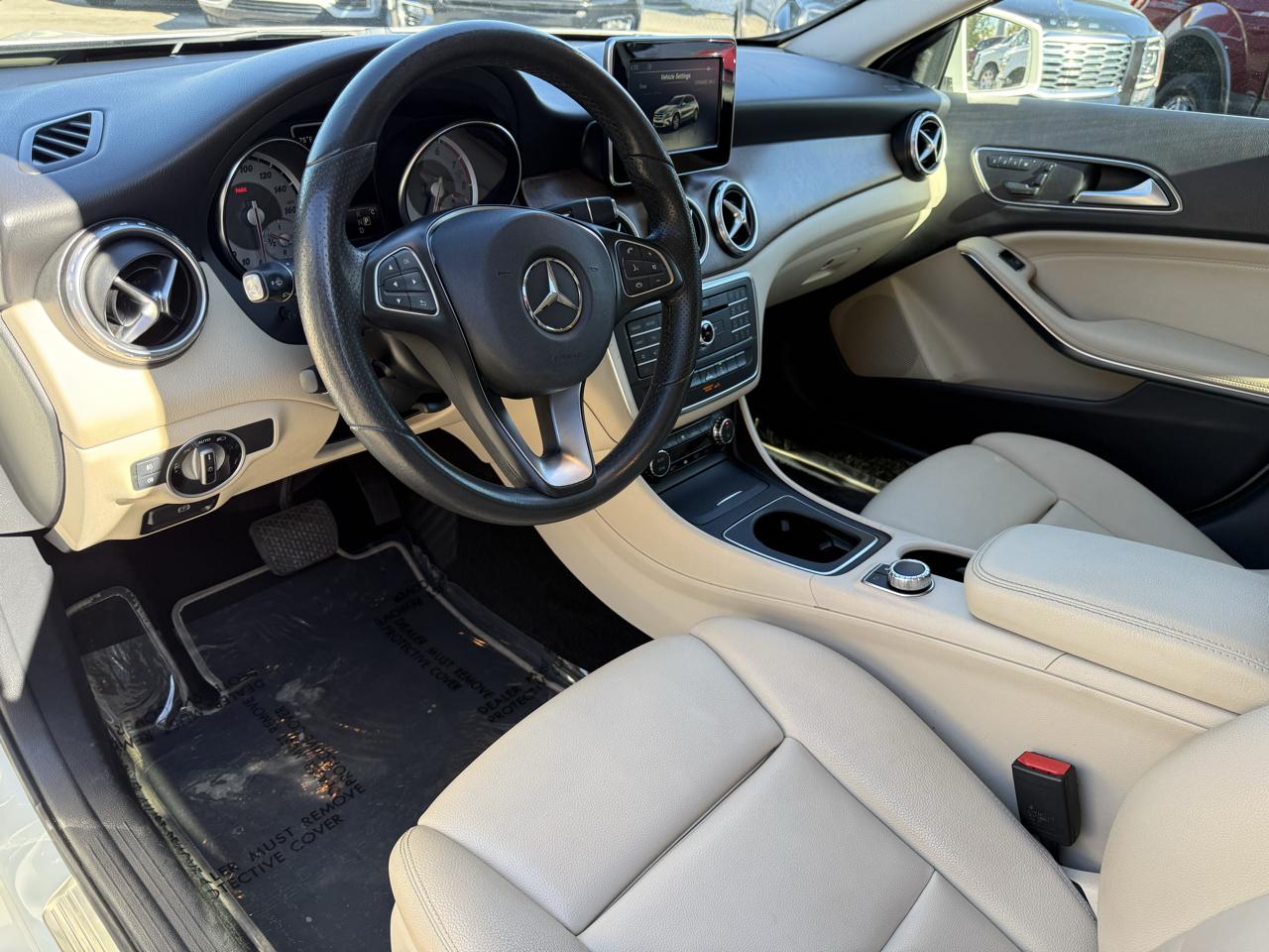 Mercedes-Benz GLA-Class GLA250 2017