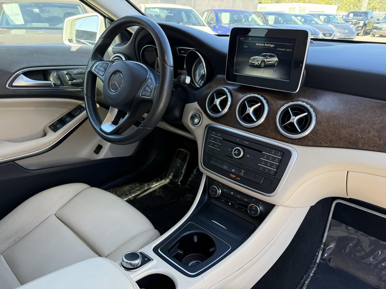 Mercedes-Benz GLA-Class GLA250 2017