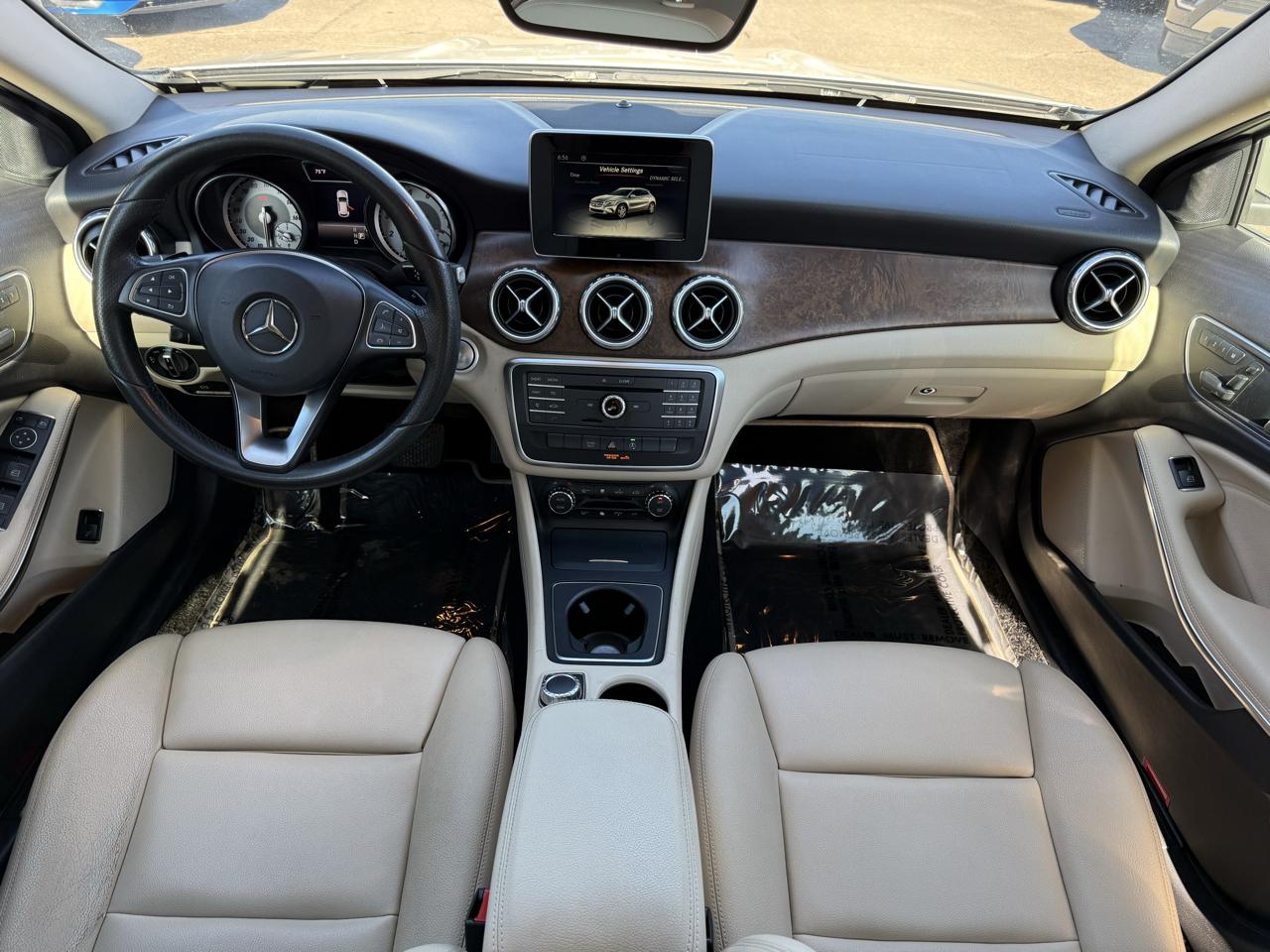 Mercedes-Benz GLA-Class GLA250 2017