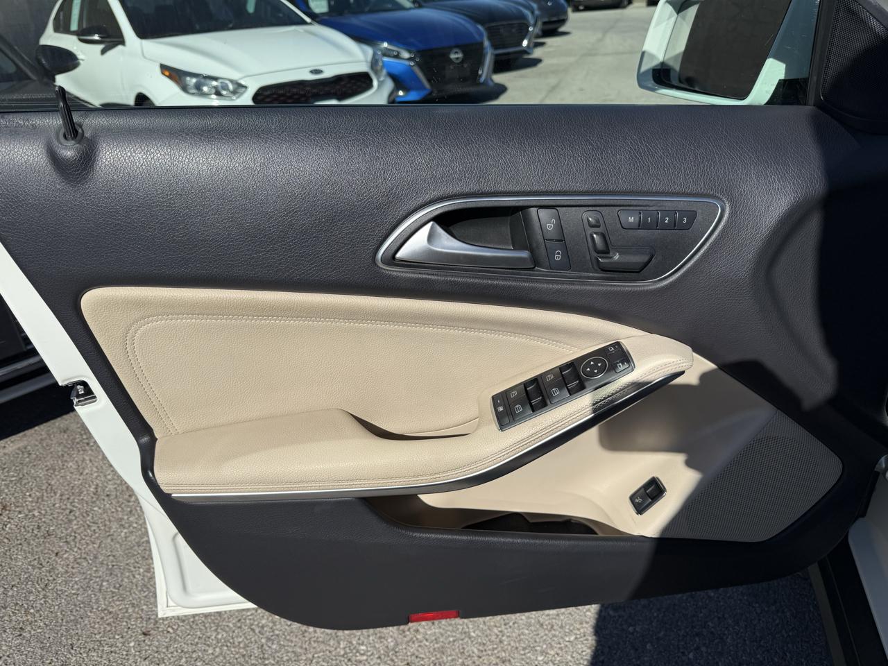 Mercedes-Benz GLA-Class GLA250 2017
