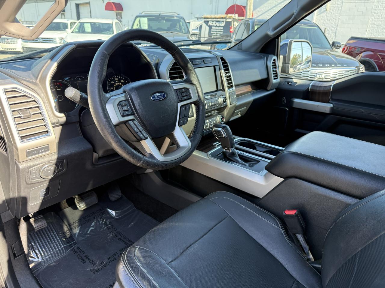 Ford F-150 Lariat SuperCrew 5.5-ft. Bed 4WD 2015