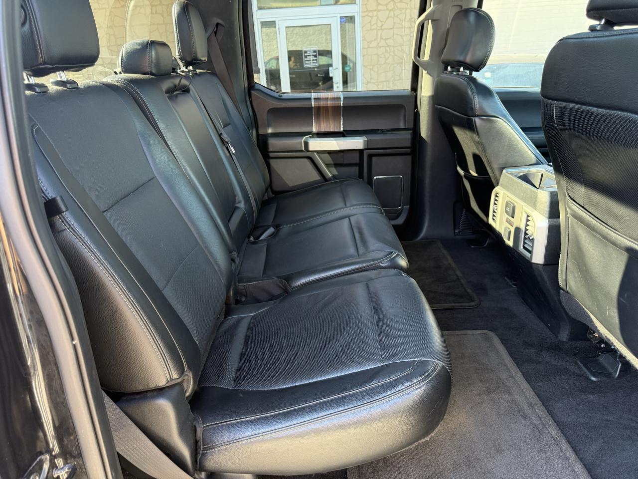 Ford F-150 Lariat SuperCrew 5.5-ft. Bed 4WD 2015