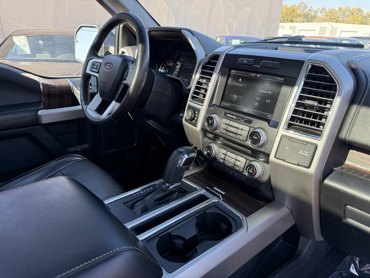 Ford F-150 Lariat SuperCrew 5.5-ft. Bed 4WD 2015