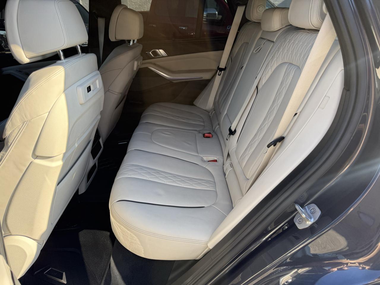 BMW X5 M50i 2021