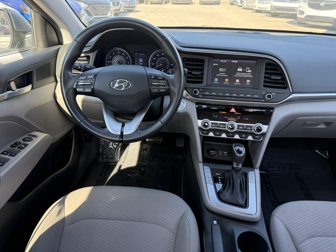 Hyundai Elantra  2019