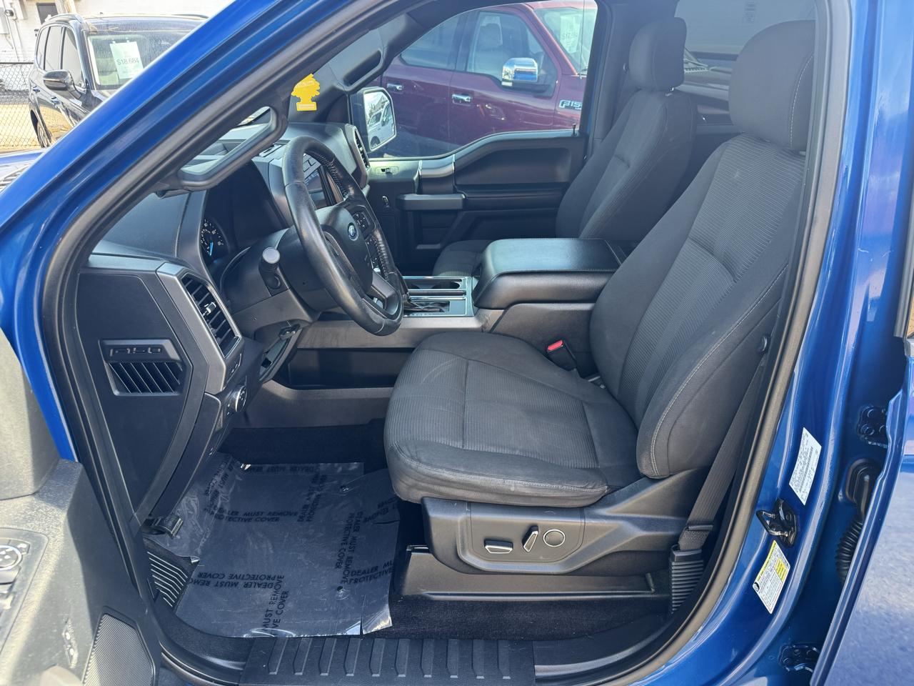 Ford F-150 XLT SuperCrew 5.5-ft. Bed 4WD 2017