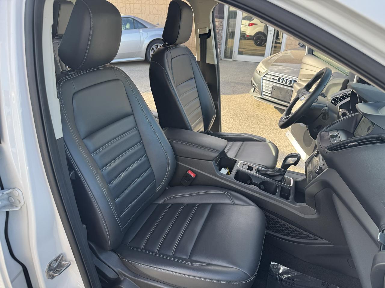 Ford Escape SEL 4WD 2019