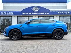 2021 Lamborghini Urus 