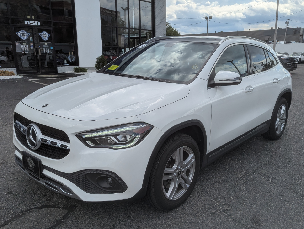 2021 Mercedes Benz GLA 250 4MATIC photo 2