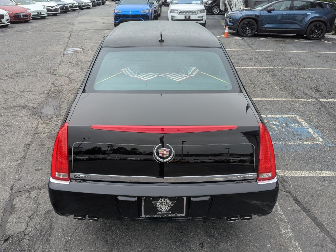 Cadillac DTS Professional 4dr Sdn Limousine 2007