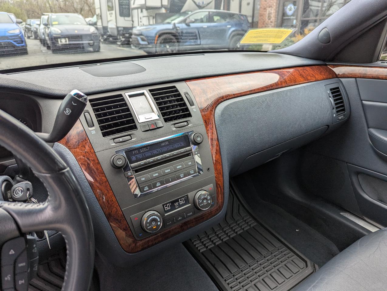 Cadillac DTS Professional 4dr Sdn Limousine 2007