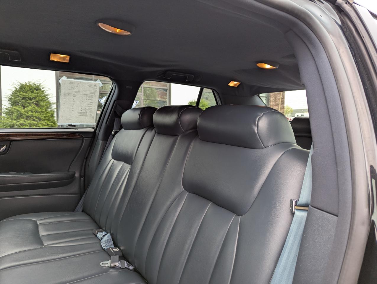 Cadillac DTS Professional 4dr Sdn Limousine 2007