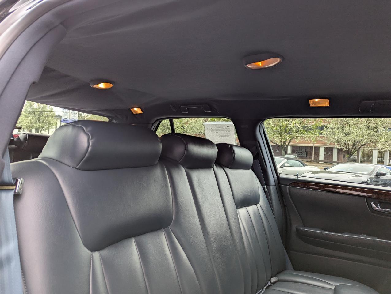 Cadillac DTS Professional 4dr Sdn Limousine 2007