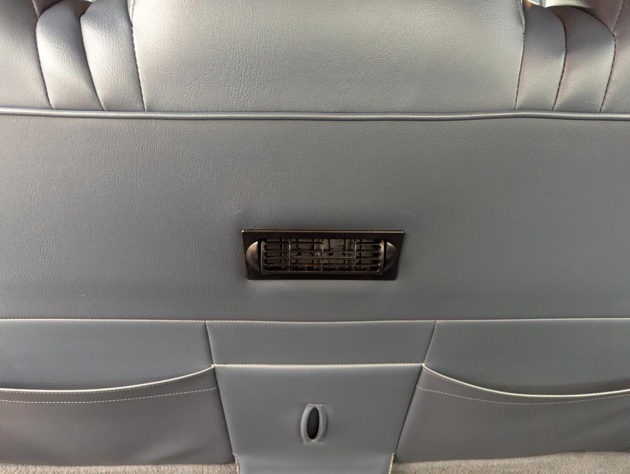 Cadillac DTS Professional 4dr Sdn Limousine 2007