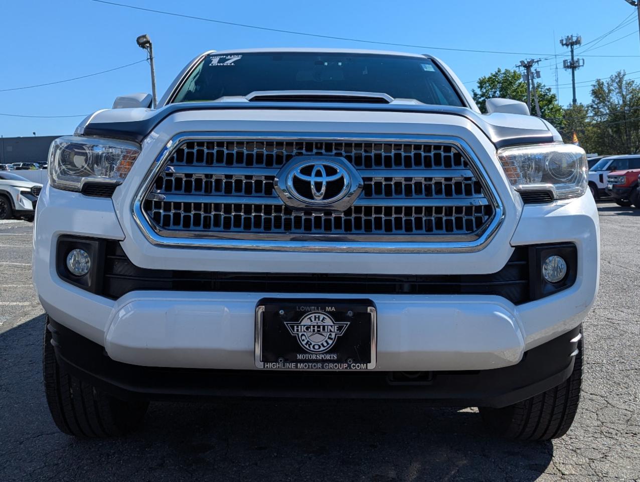 Toyota Tacoma TRD Sport Dbl Cab 4WD V6 at 2017
