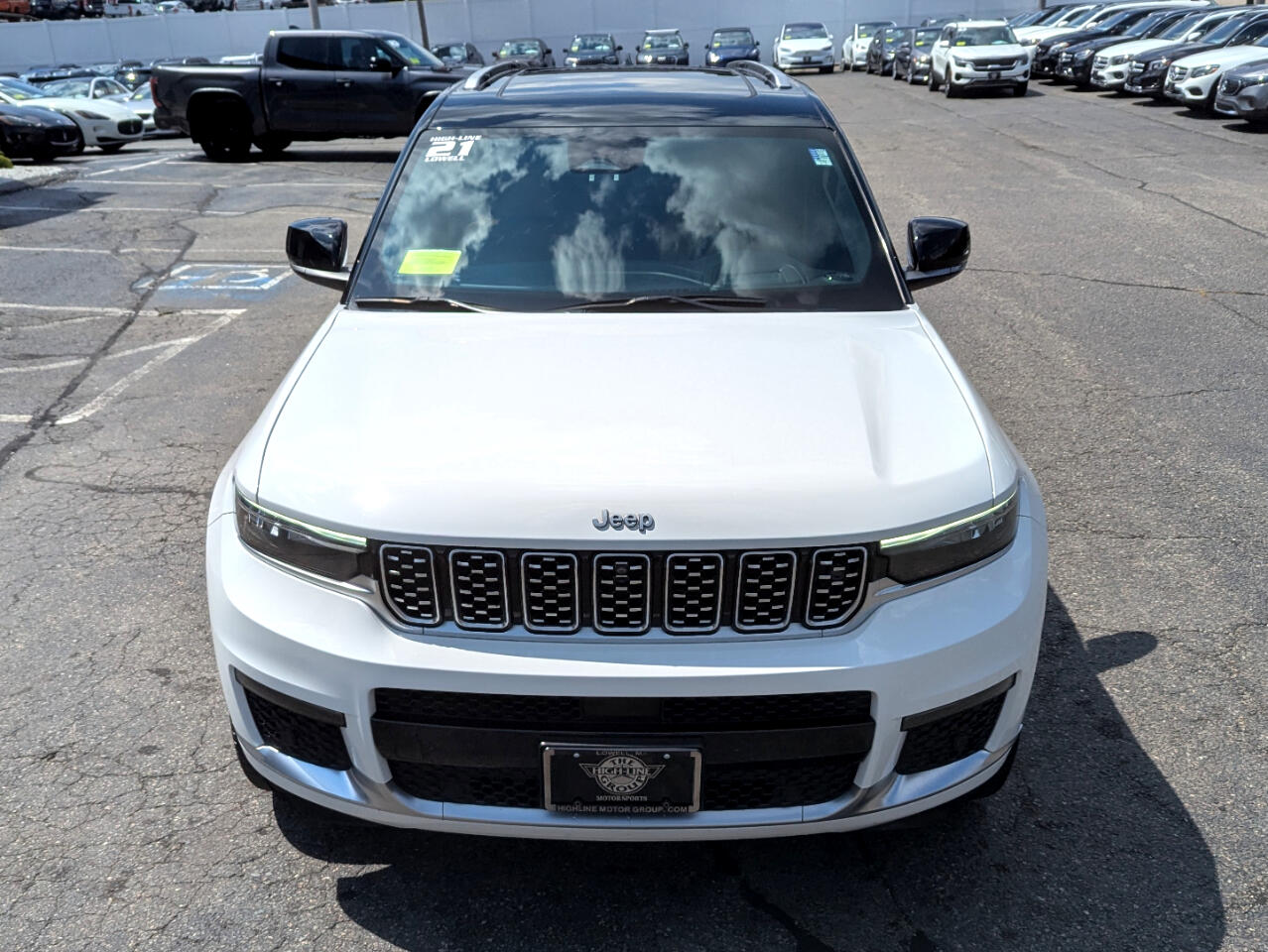 2021 Jeep Grand Cherokee L Summit Reserve photo 3