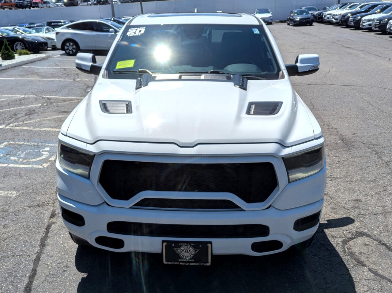 2020 Ram 1500 Laramie photo 3
