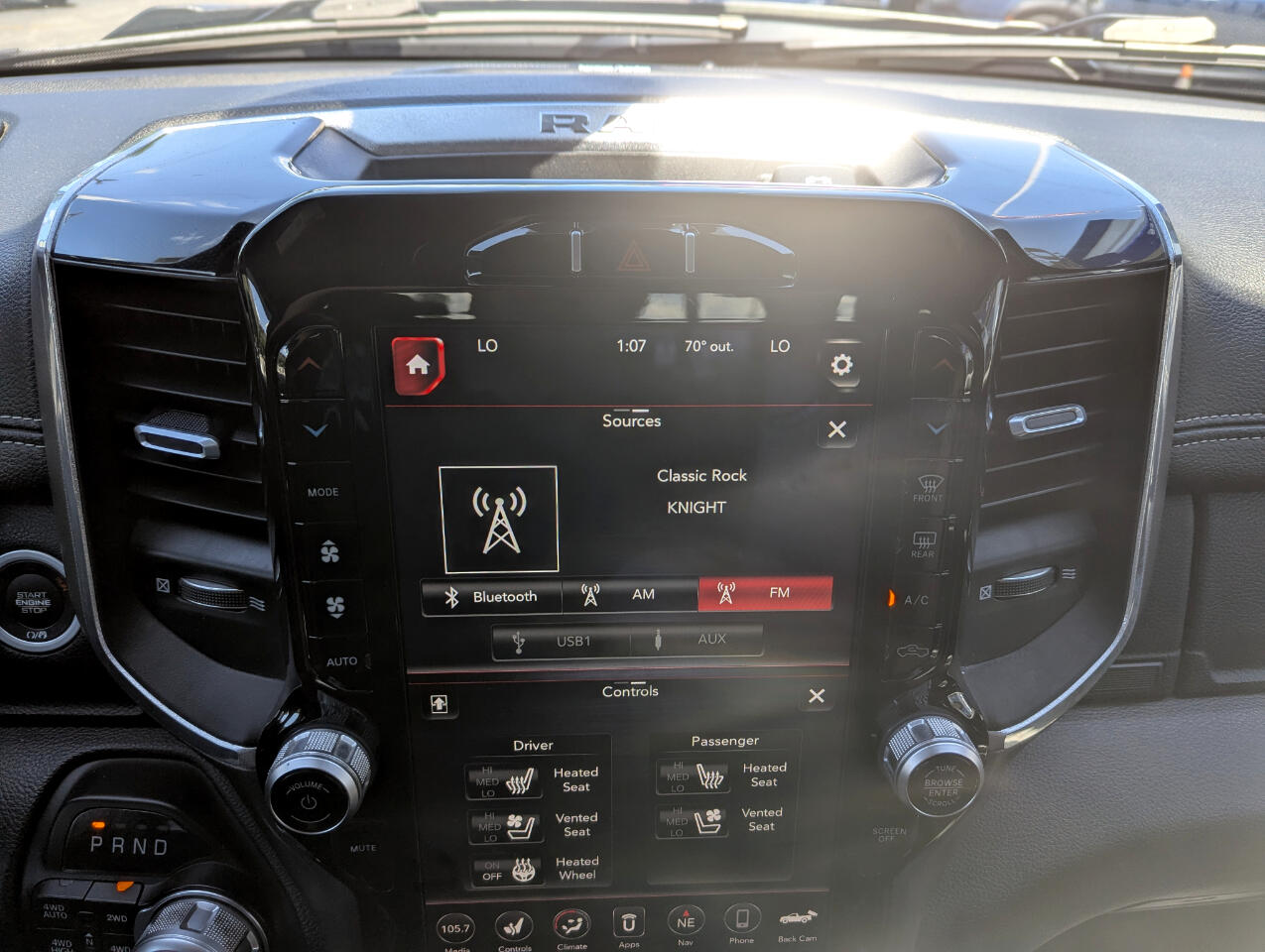 2020 Ram 1500 Laramie photo 23