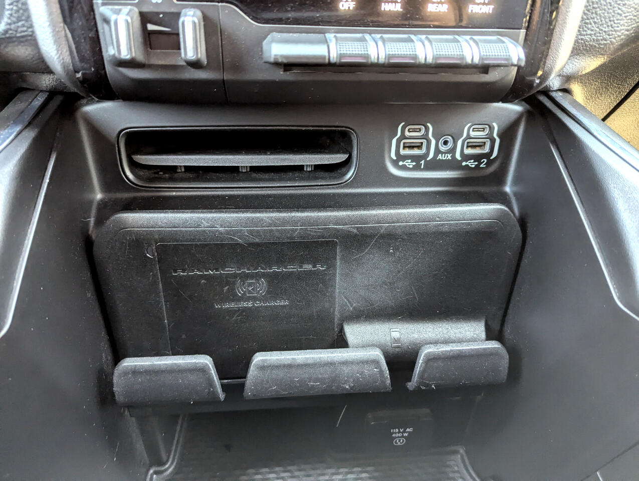 2020 Ram 1500 Laramie photo 27