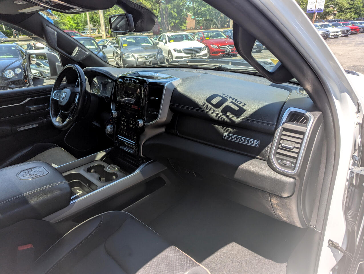 2020 Ram 1500 Laramie photo 39