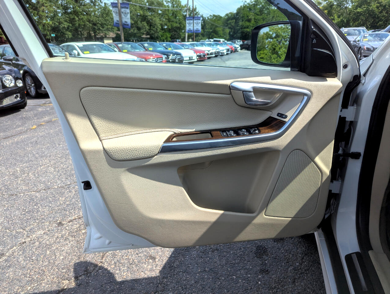2014 Volvo XC60 photo 10
