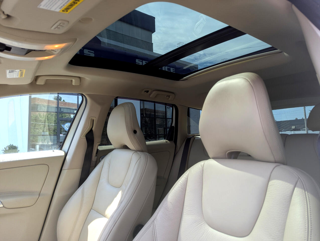 2014 Volvo XC60 photo 28