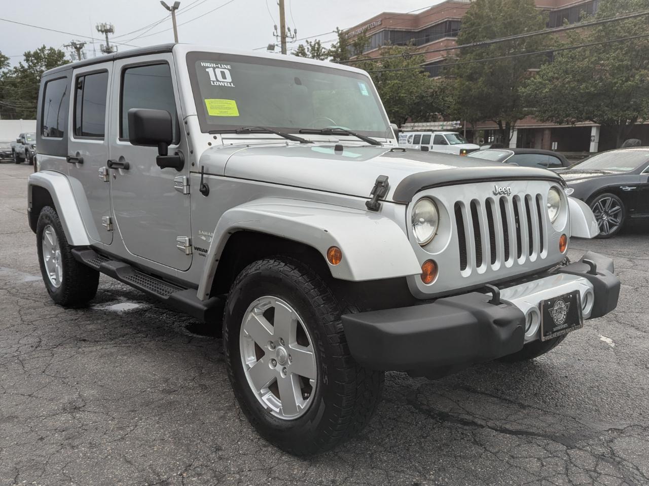 Jeep Wrangler Unlimited 4WD 4dr Sahara 2010