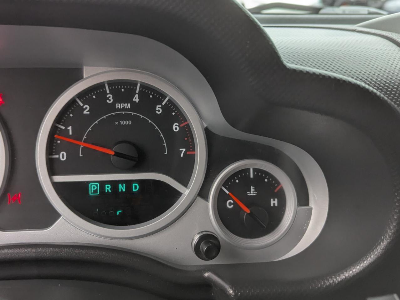 Jeep Wrangler Unlimited 4WD 4dr Sahara 2010