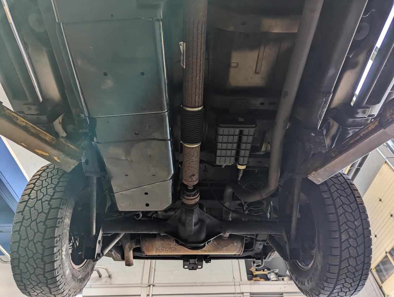 Jeep Wrangler Unlimited 4WD 4dr Sahara 2010