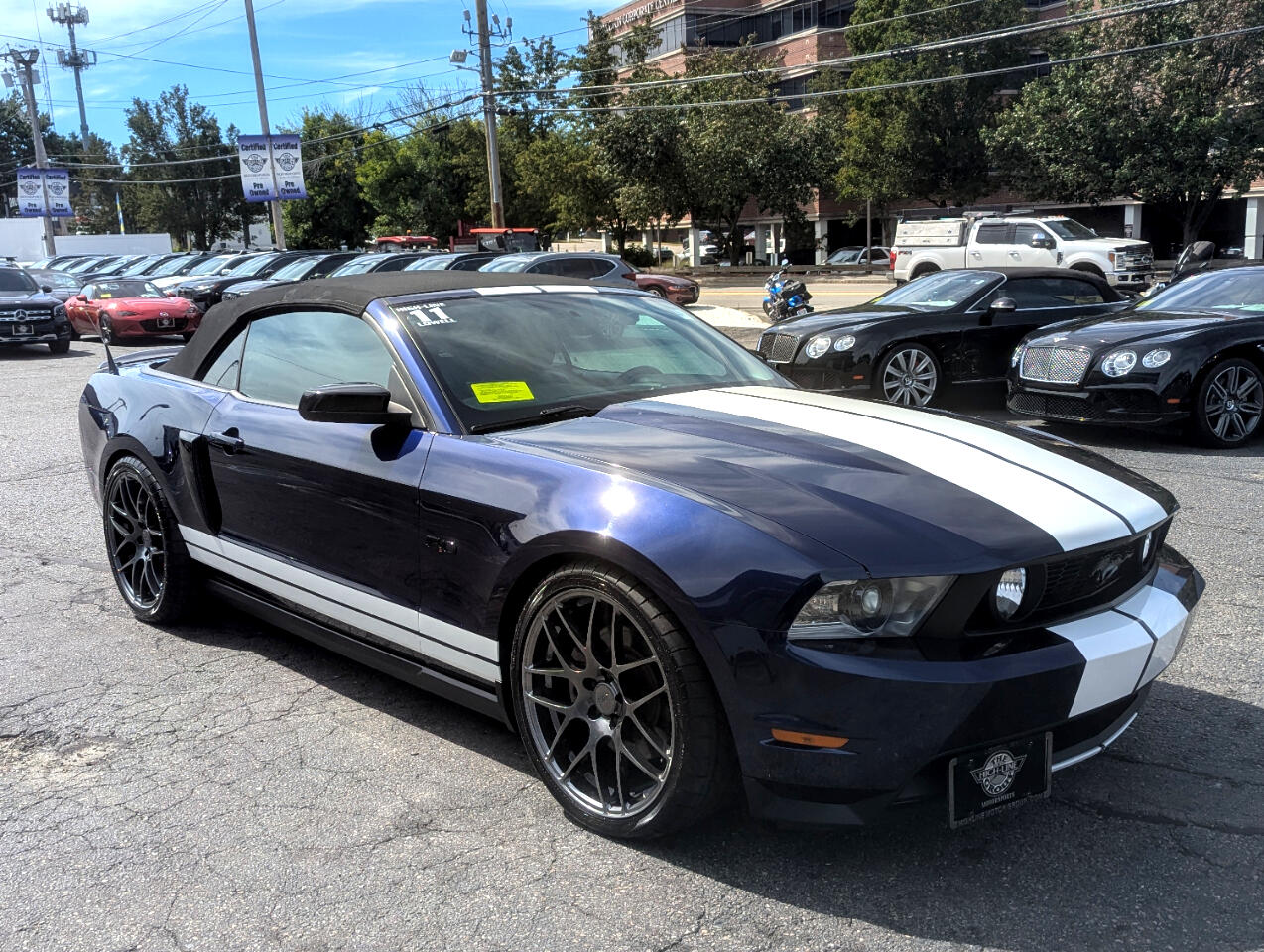 2011 Ford Mustang GT photo 5