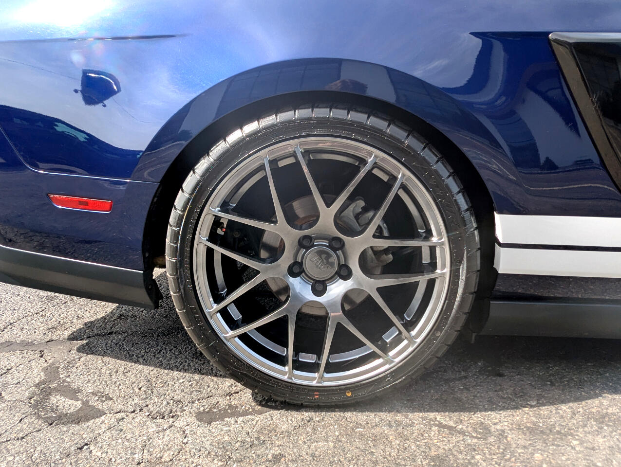 2011 Ford Mustang GT photo 41