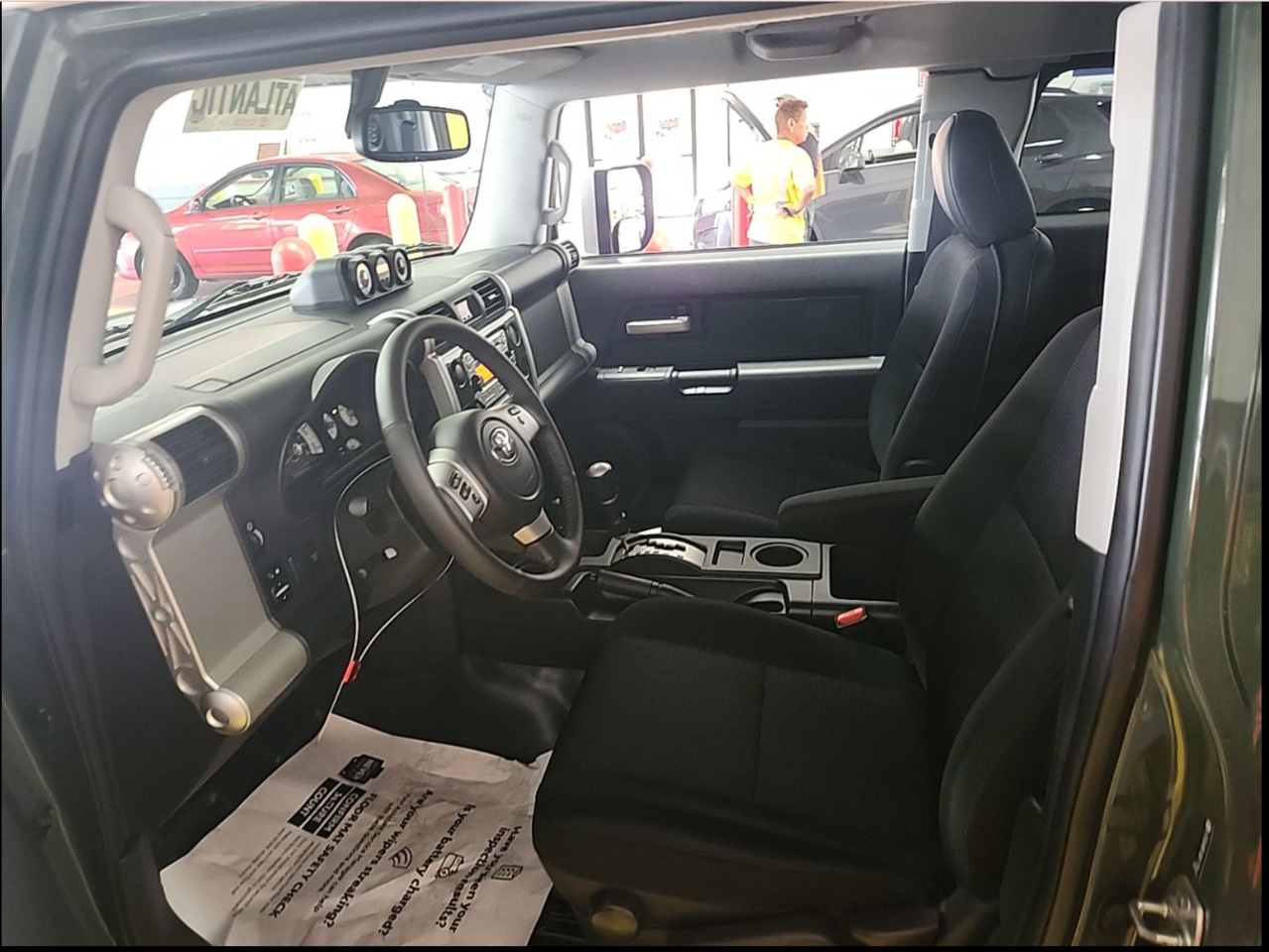 2013 Toyota FJ Cruiser Base photo 4