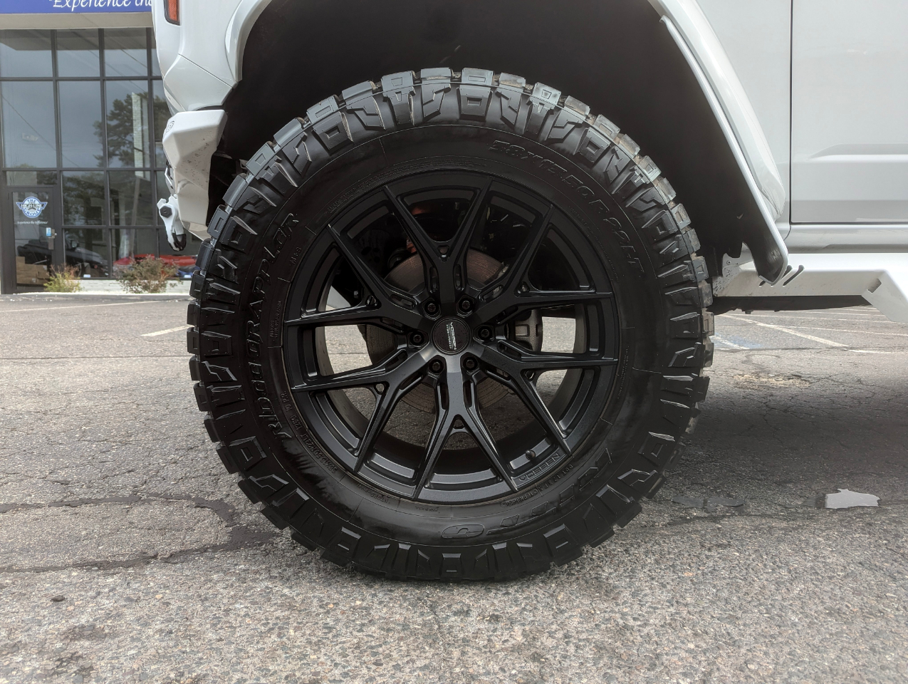 2024 Ford Bronco Raptor photo 44