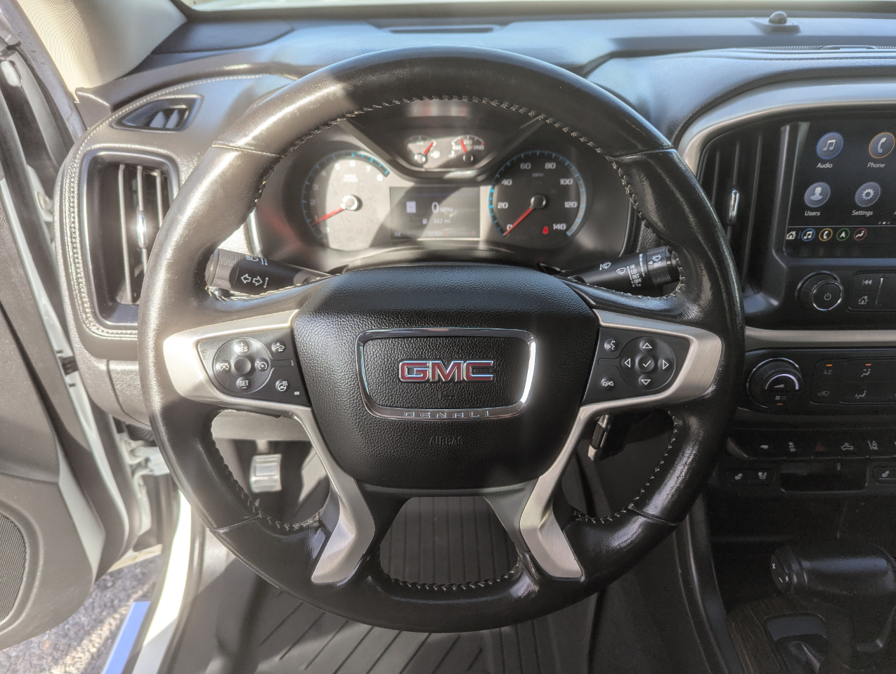 2020 Gmc Canyon Denali photo 14