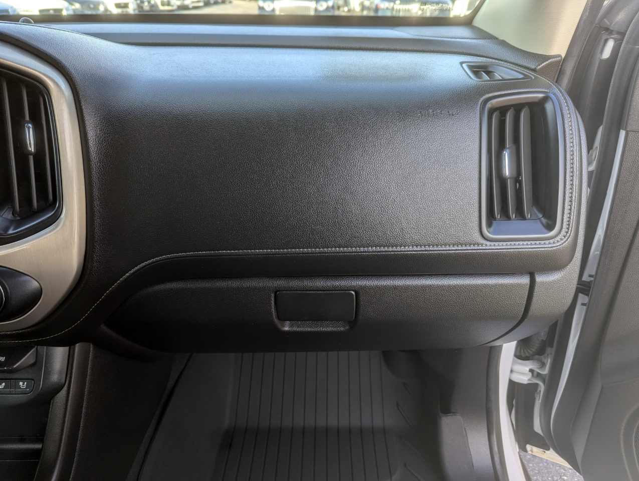 2020 Gmc Canyon Denali photo 31