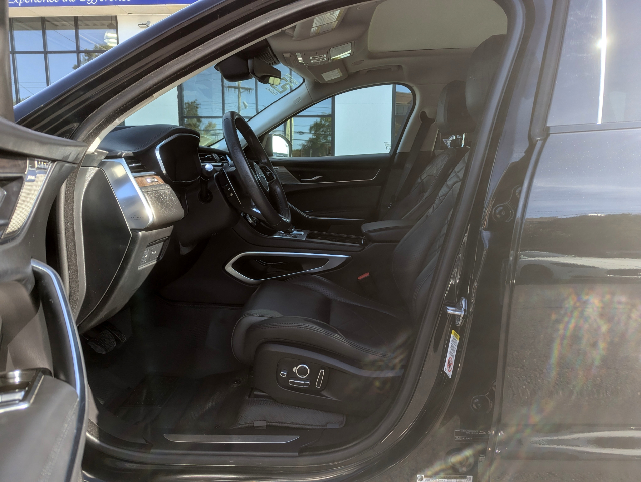 2023 Jaguar F-PACE S P250 photo 11