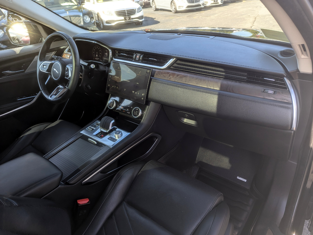 2023 Jaguar F-PACE S P250 photo 30