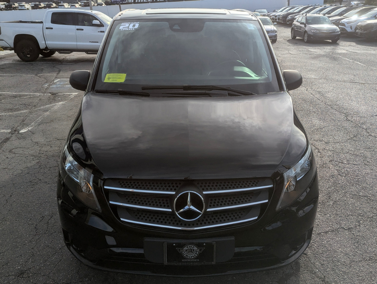 2020 Mercedes Benz Metris Passenger Van photo 3