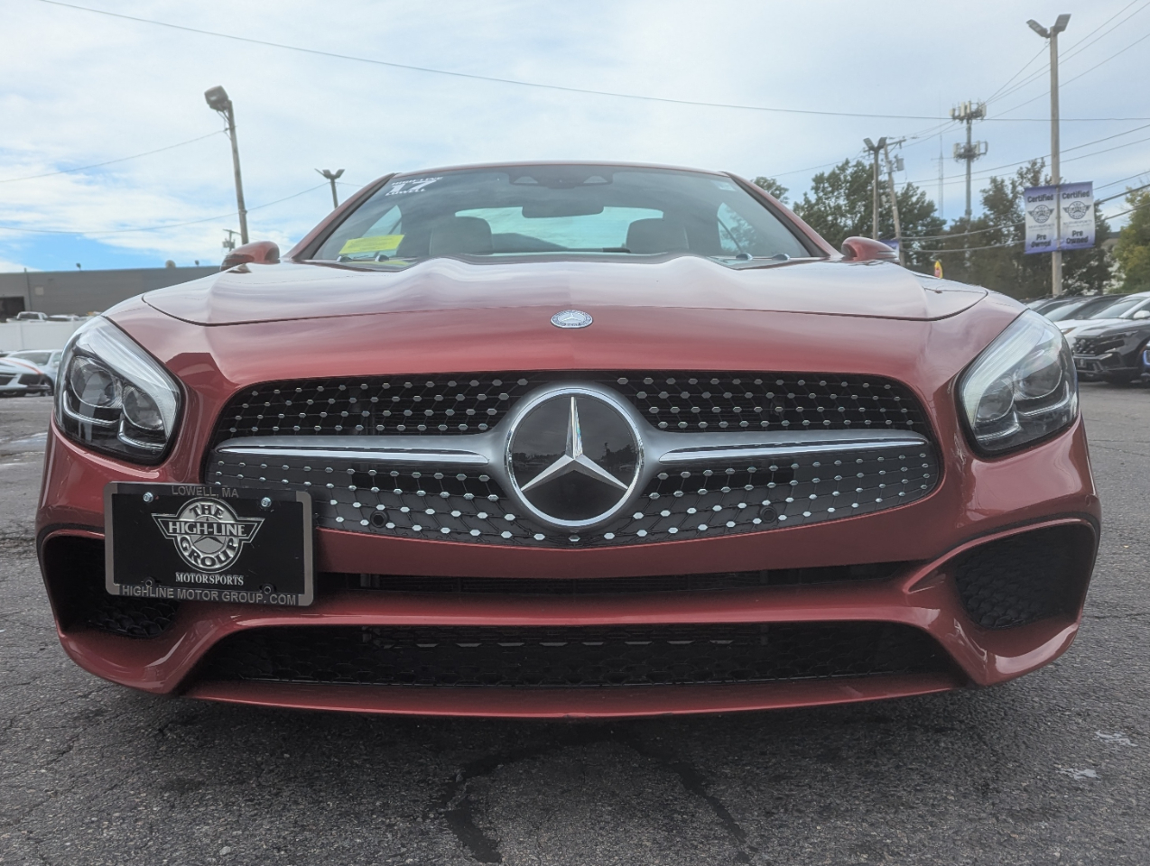 2017 Mercedes Benz SL 550 photo 4